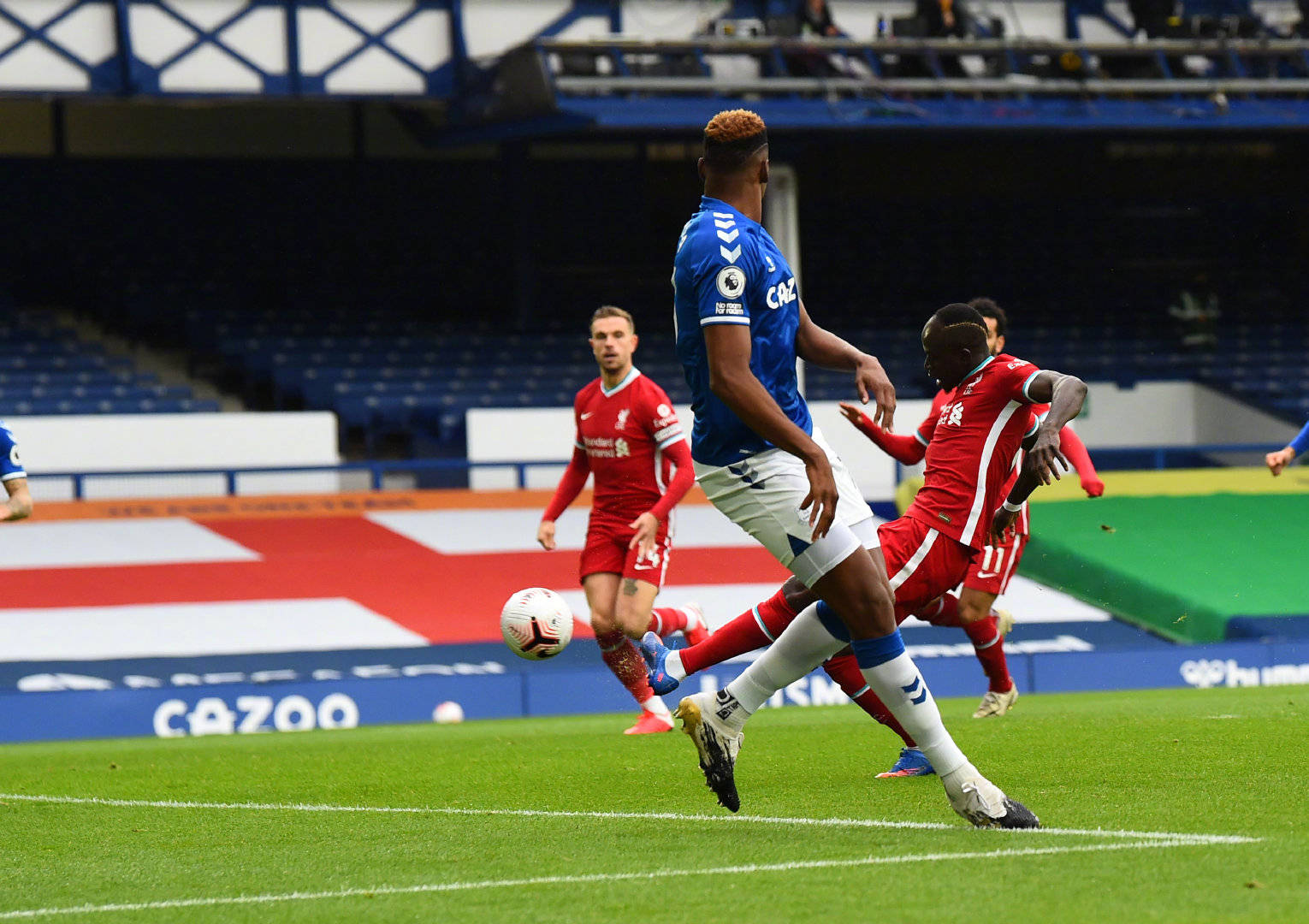 李添荣受伤 李添荣受伤